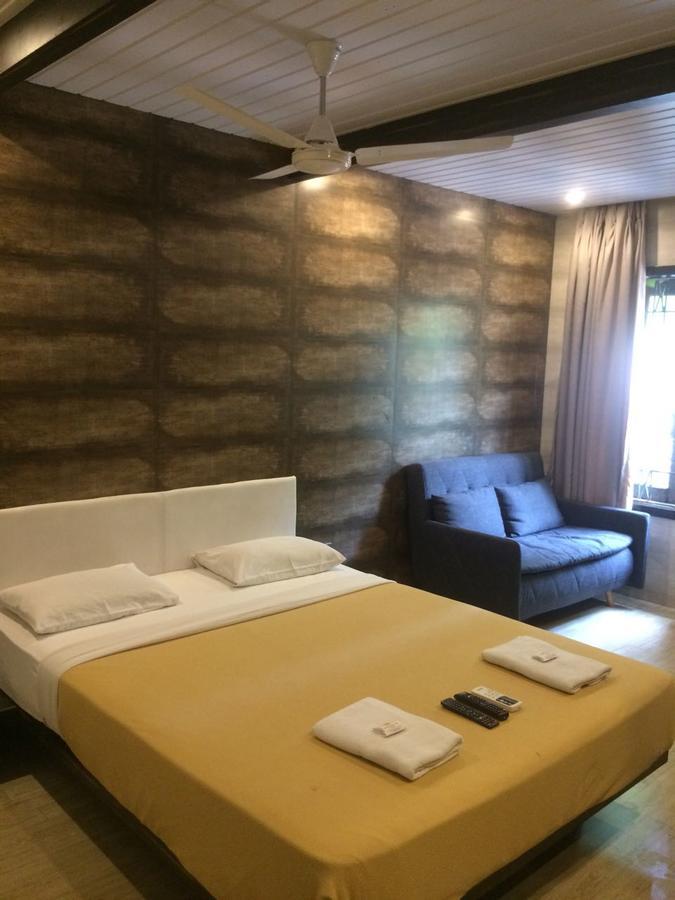Silver Sands Beach Resort Daman Exterior foto