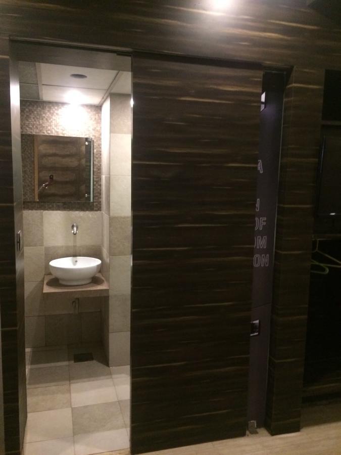 Silver Sands Beach Resort Daman Exterior foto